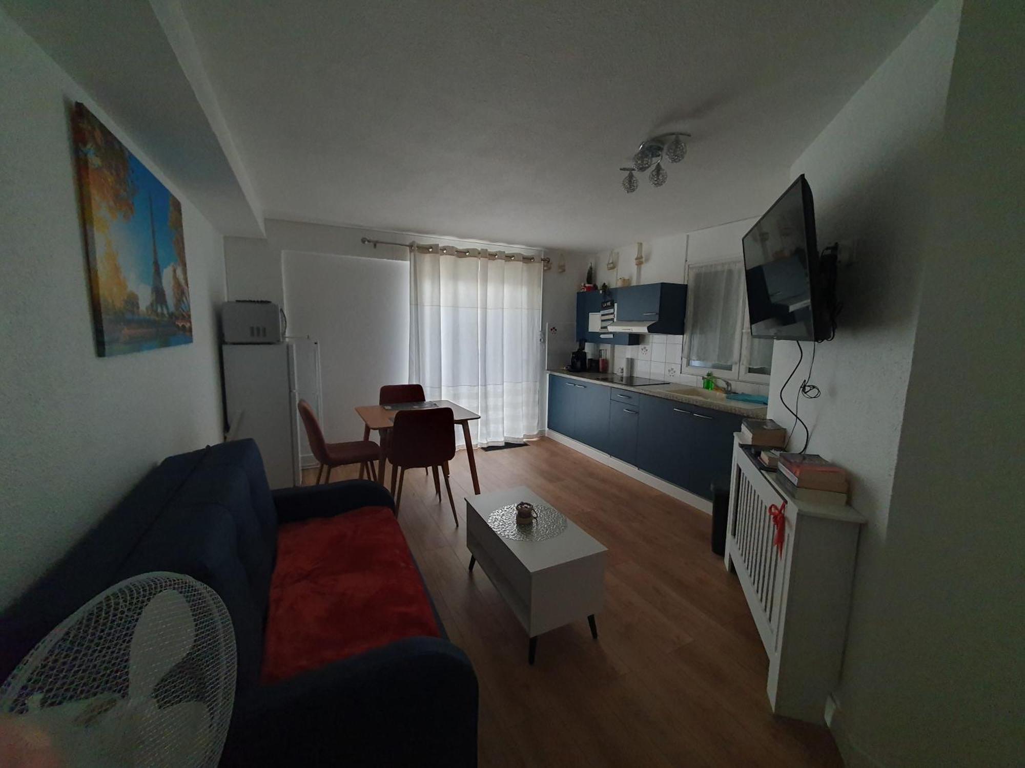 Studio Equipe Et Meuble St Cyprien 생시프리앙 외부 사진